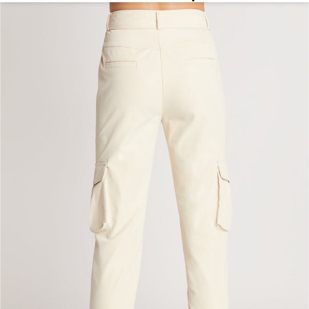 Choosy Bridget Pants in Off White - Picture 2 of 6